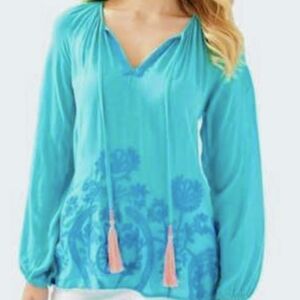 Lilly Pulitzer XS blouse, 100% rayon, embroidered hem all around. Turquoise colo